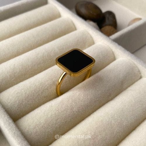 Elegant Golden Square Bracelet