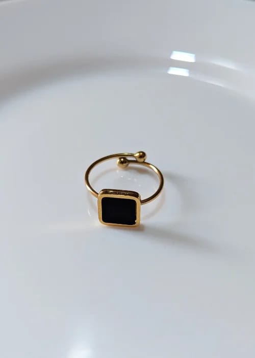 Elegant Golden Square Bracelet
