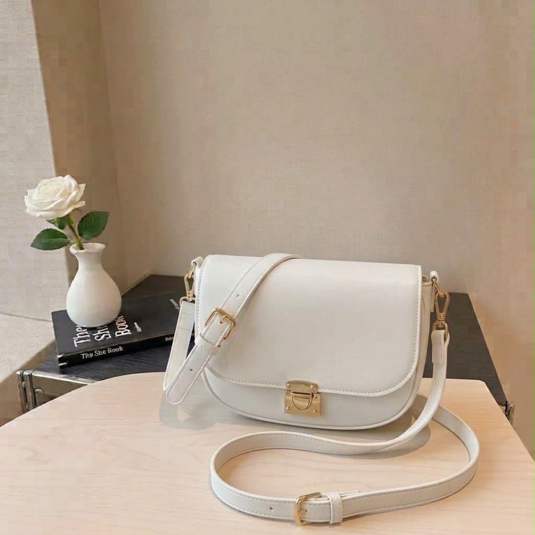 Elegant Classic Shoulder Bag – Available in Multiple Colors
