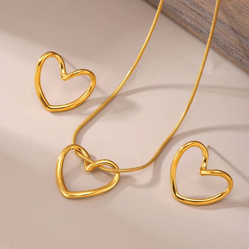 Elegant Heart Earrings.